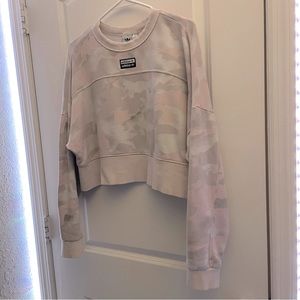 Adidas Camo Pullover Cropped Sweater / M